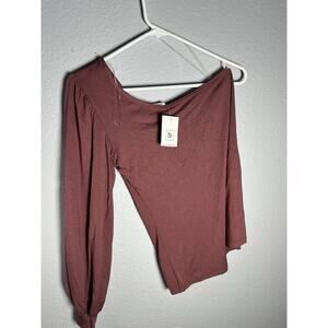 NWT— Cherish Off The Shoulder Women’s Shirt Size Medium Burgundy